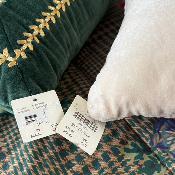 Anthropologie HOLLY JOLLY & UP TO SNOW GOOD  Pillow PILLOWS - Picture 8 of 9